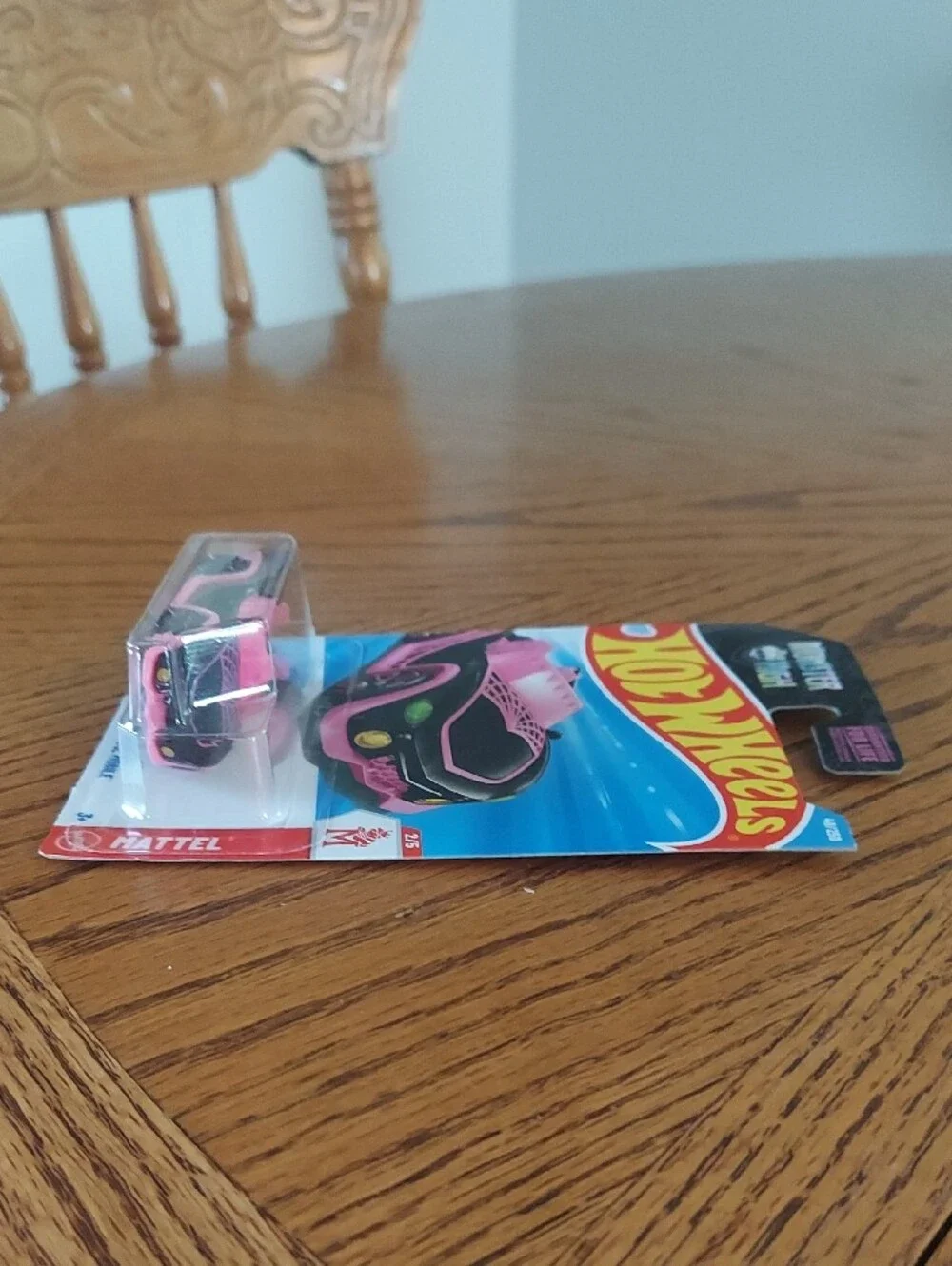 Hot Wheels Monster High Ghoul Mobile - New!